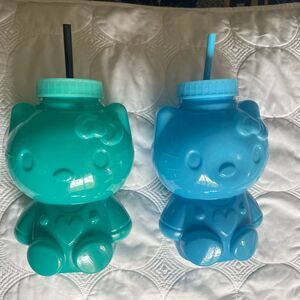 Hello Kitty Plastic Tumbler Cup Set Drink Bottles Green &‎ Blue Collection
